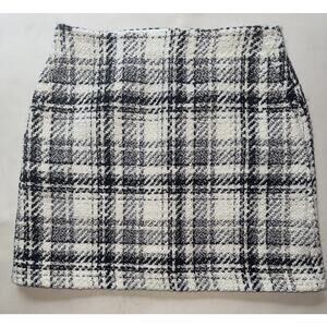 LOFT Women's Skirt Plaid Woven A-line Tweed Mini Black/White Lined - Size 6